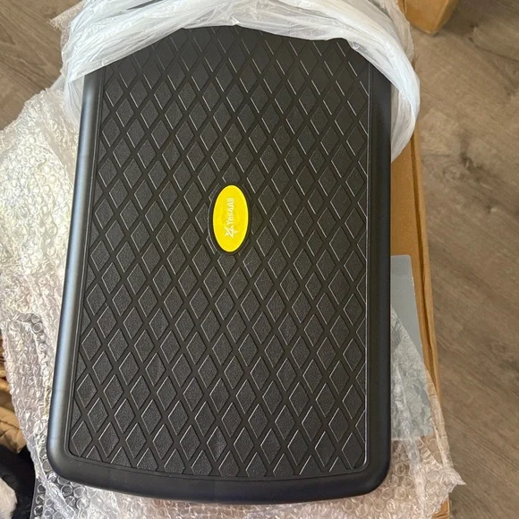 Aerobic Exercise Step Platform with 2 Risers, Adjustable Height Workout Stepper - Picture 8 of 8